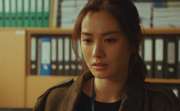 Xem full tập 11 Truy sát tập: Soo Huyn bị Huyn Jin vạch mặt là kẻ sát nhân?